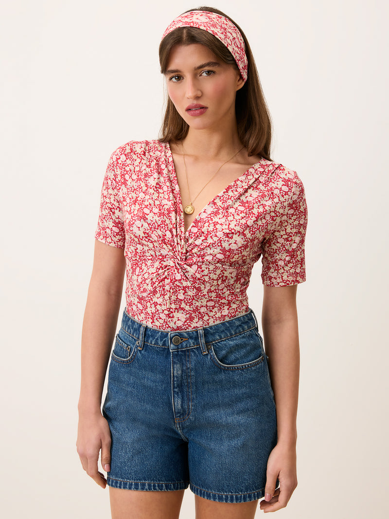 MARCO red floral headband worn on a model by Rouje