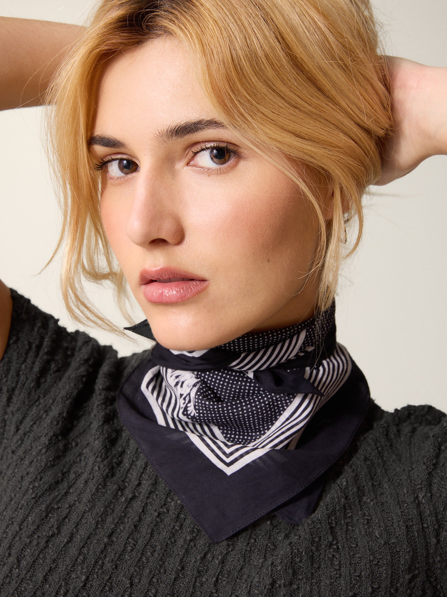 TANGUY scarf