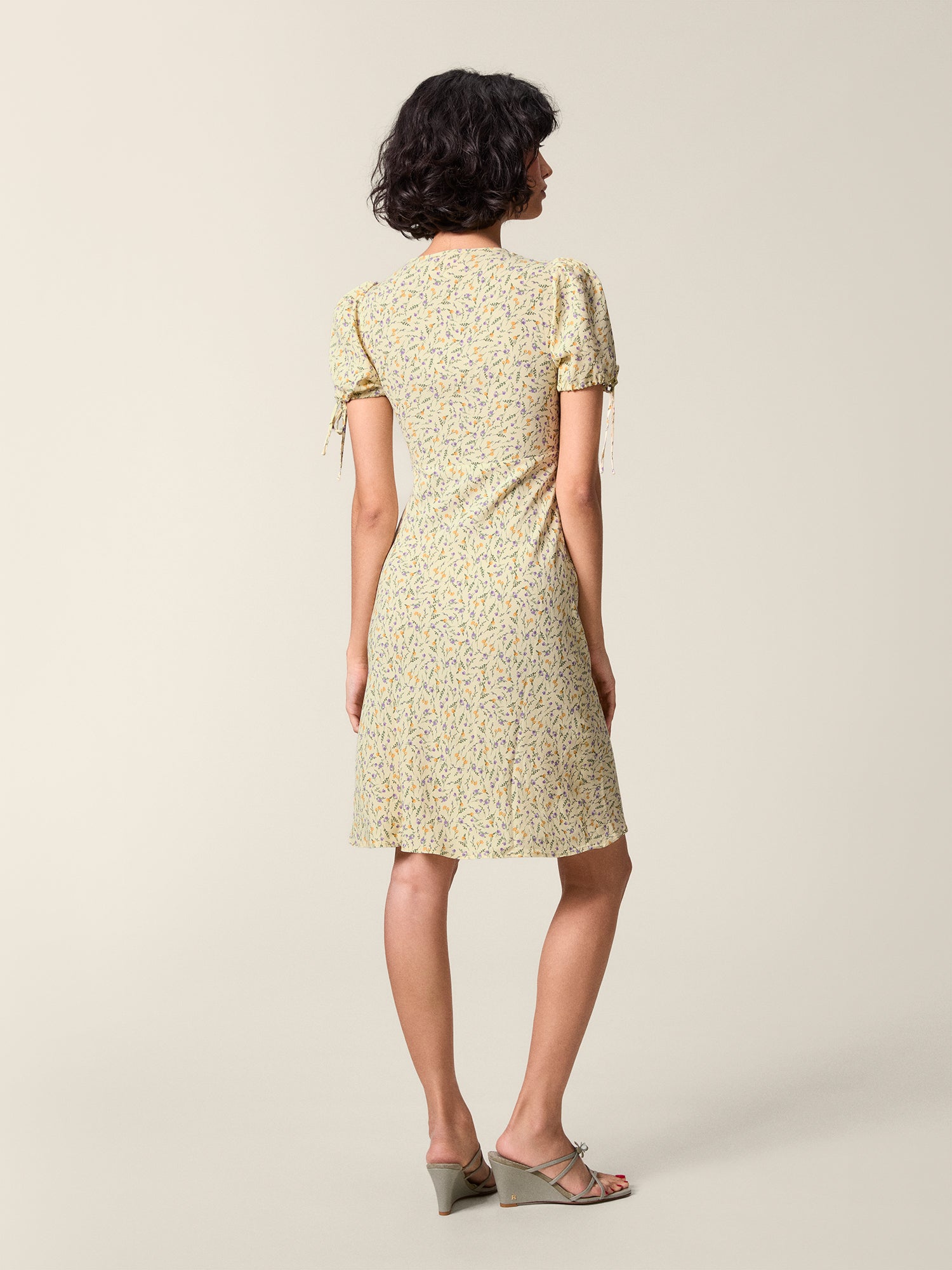 Robe GHITA