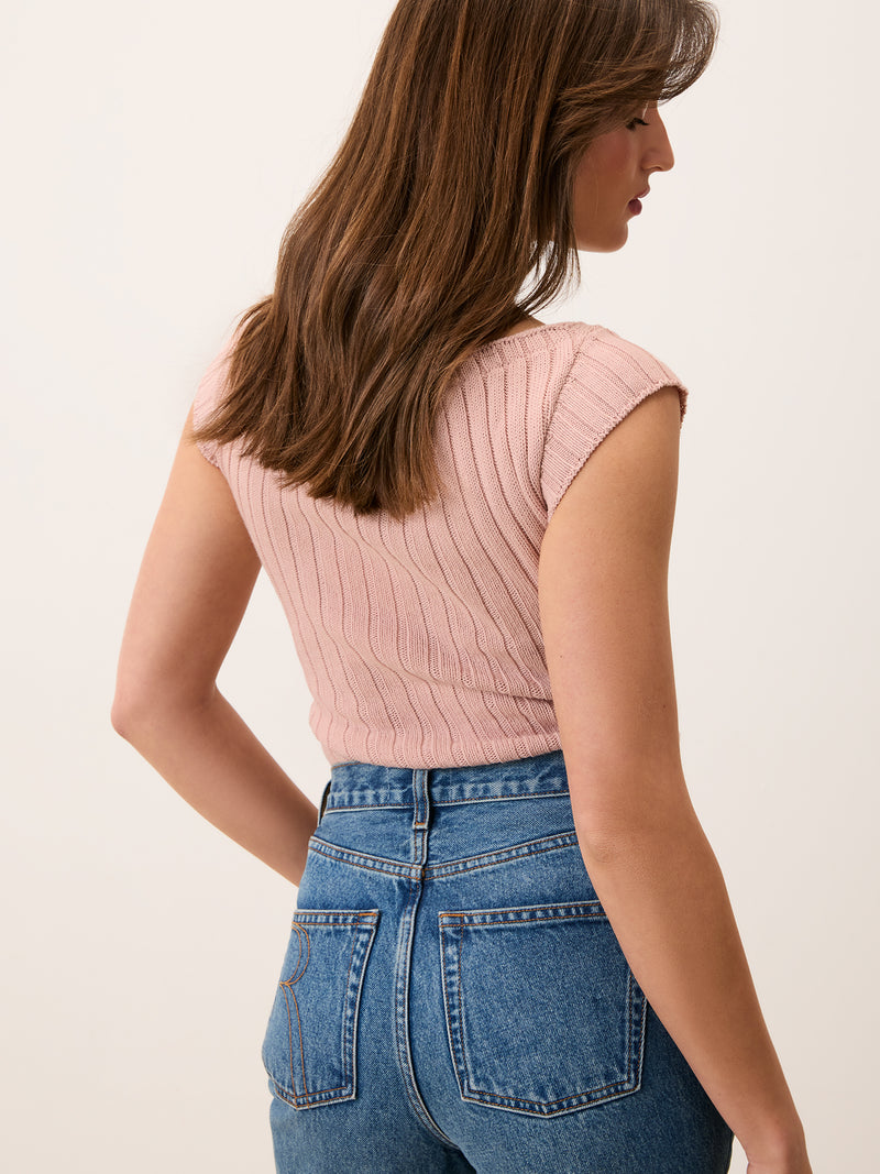 TUCO powder pink ribbed cotton top, detail of V-neck by Rouje