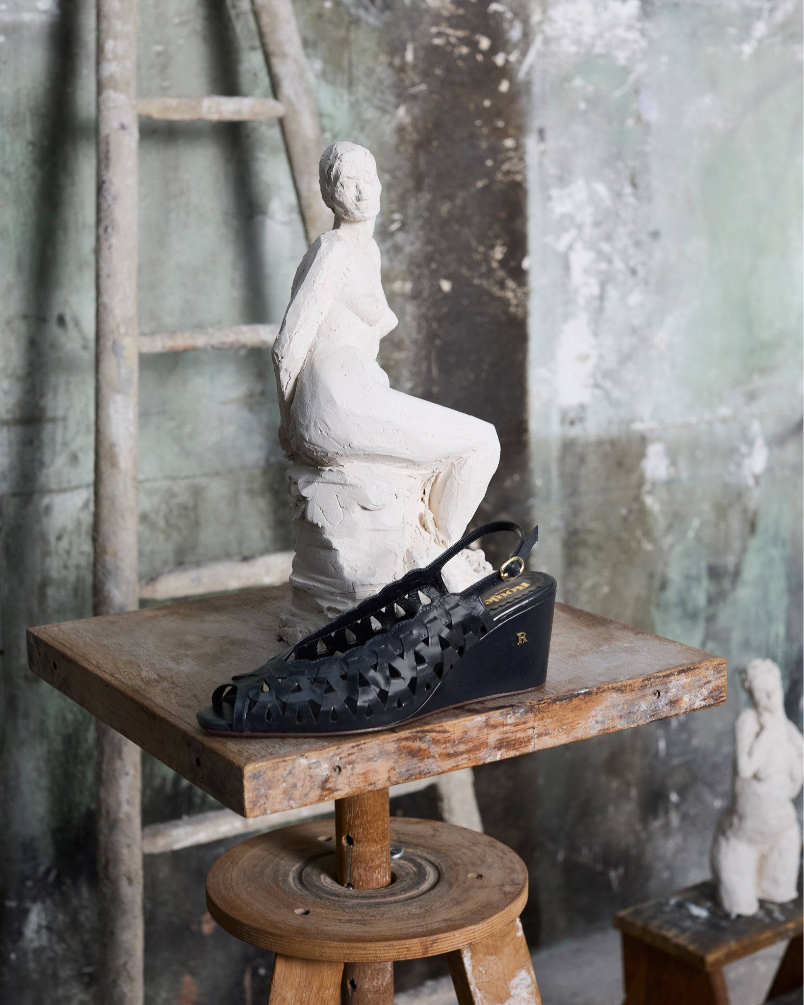 BORDELAISE sandals